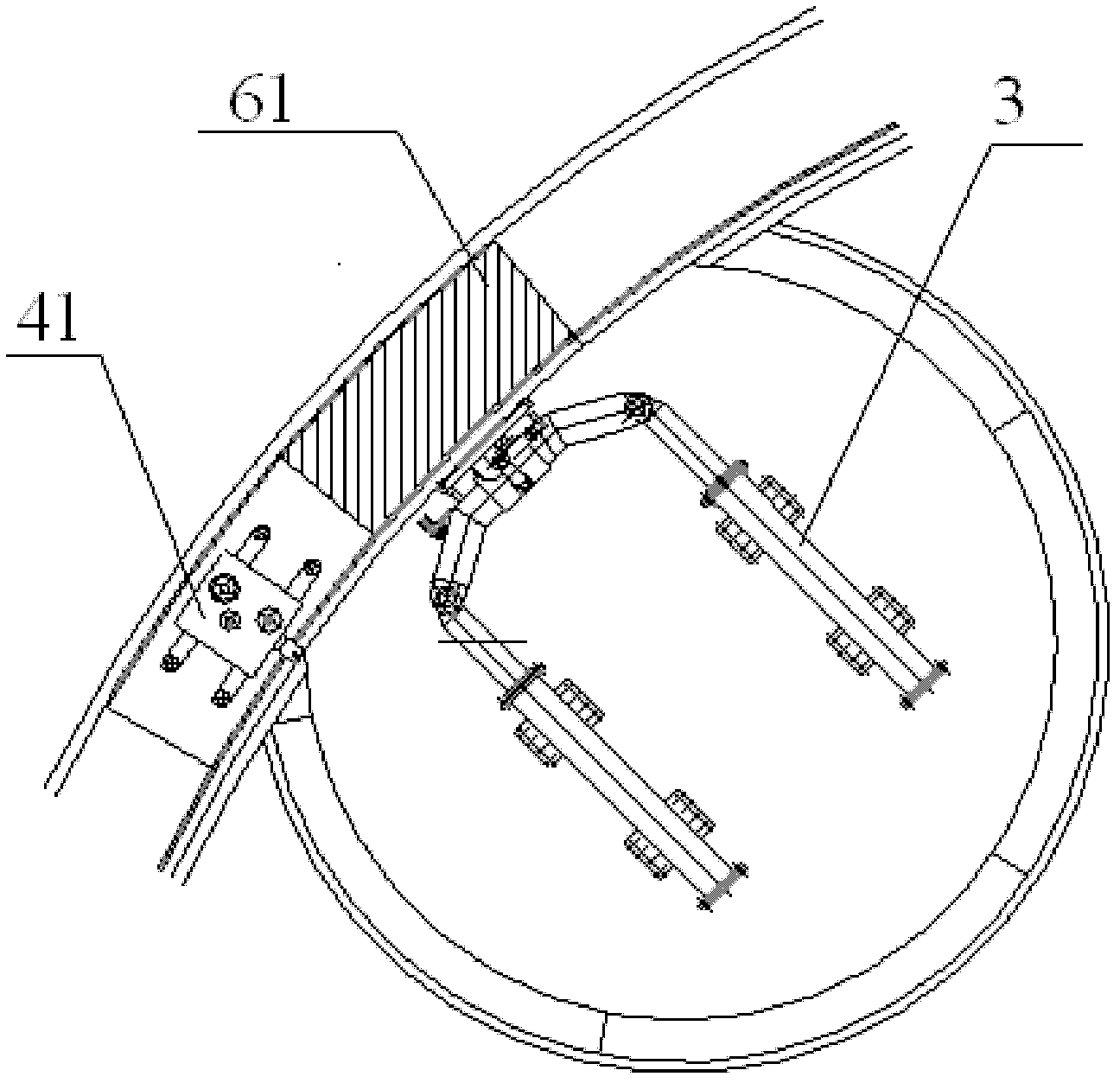 Annular shield machine and tunnel construction method
