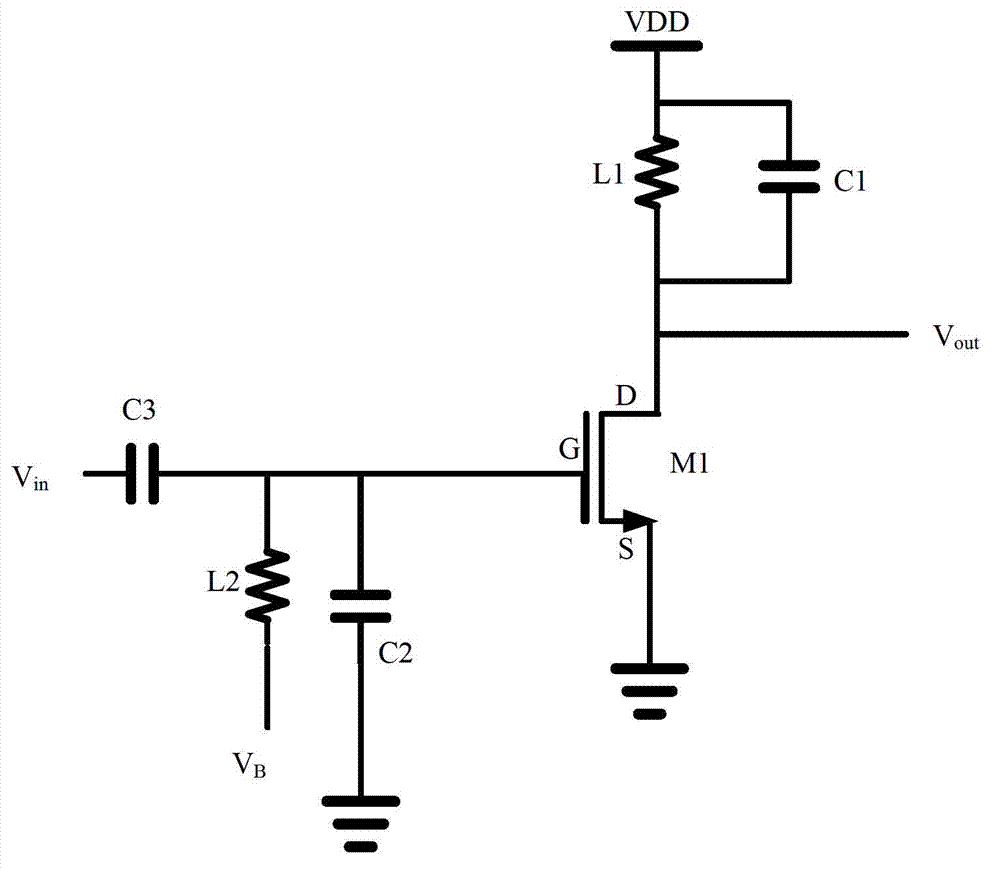 Envelope detector with graphene transistor
