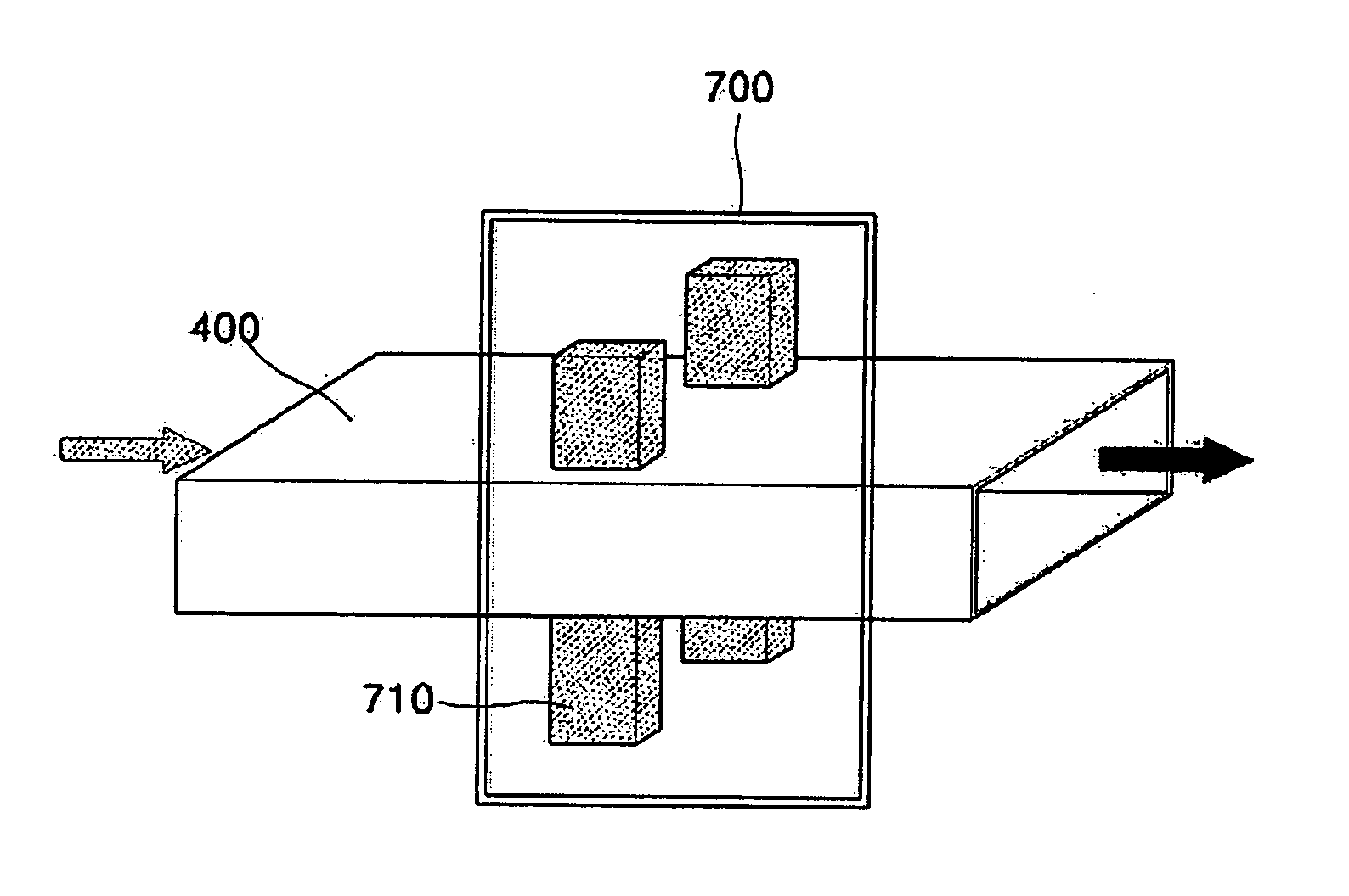 Microfluidic device including microchannel on which plurality of electromagnets are disposed, and methods of mixing sample and lysing cells using the microfluidic device