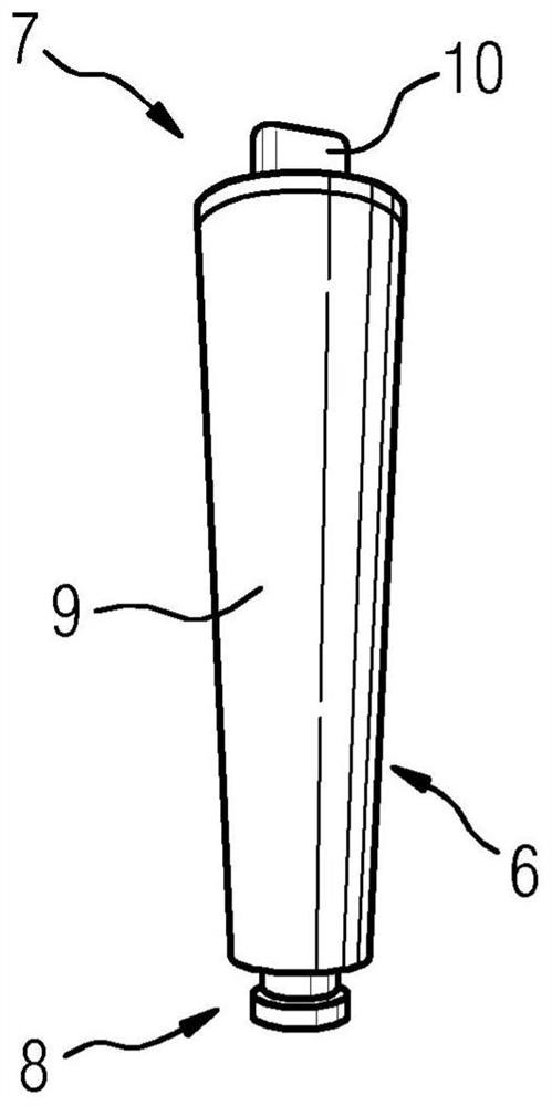 Winding device with base for vertical pouring