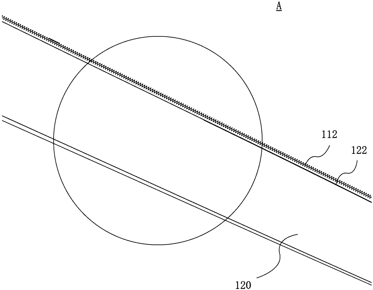 Noise reducing device for blade, blade, wind generating set and noise reduction method