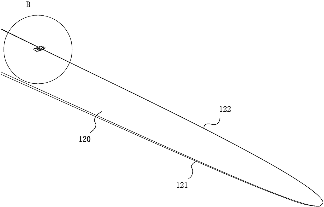 Noise reducing device for blade, blade, wind generating set and noise reduction method