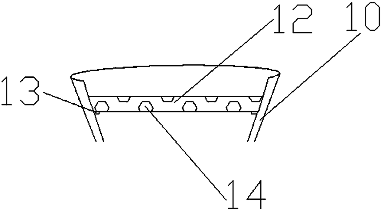 Bamboo and wood raw material pulverizing device