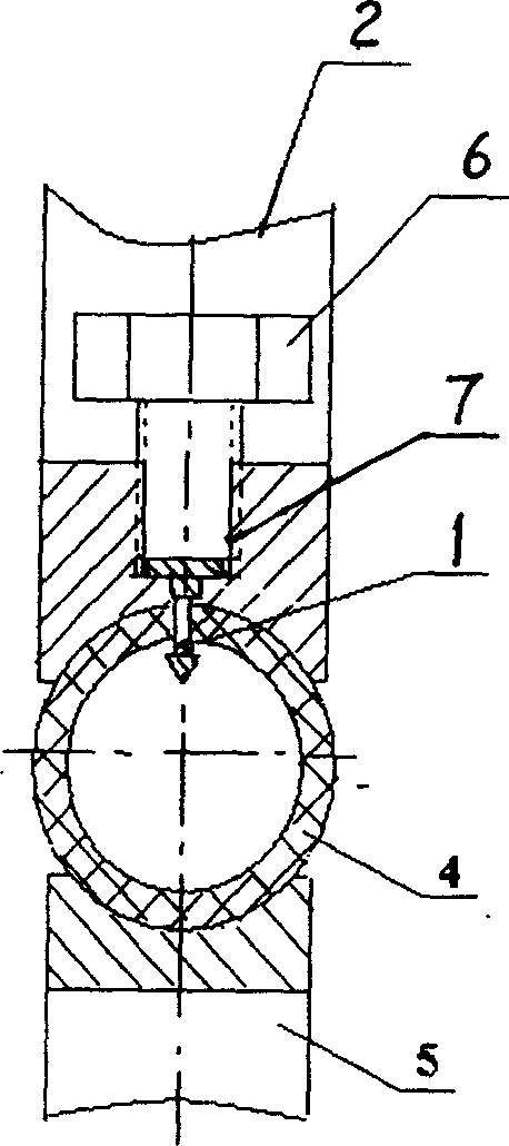 Node type filtration irrigation pipe perforating mechanism