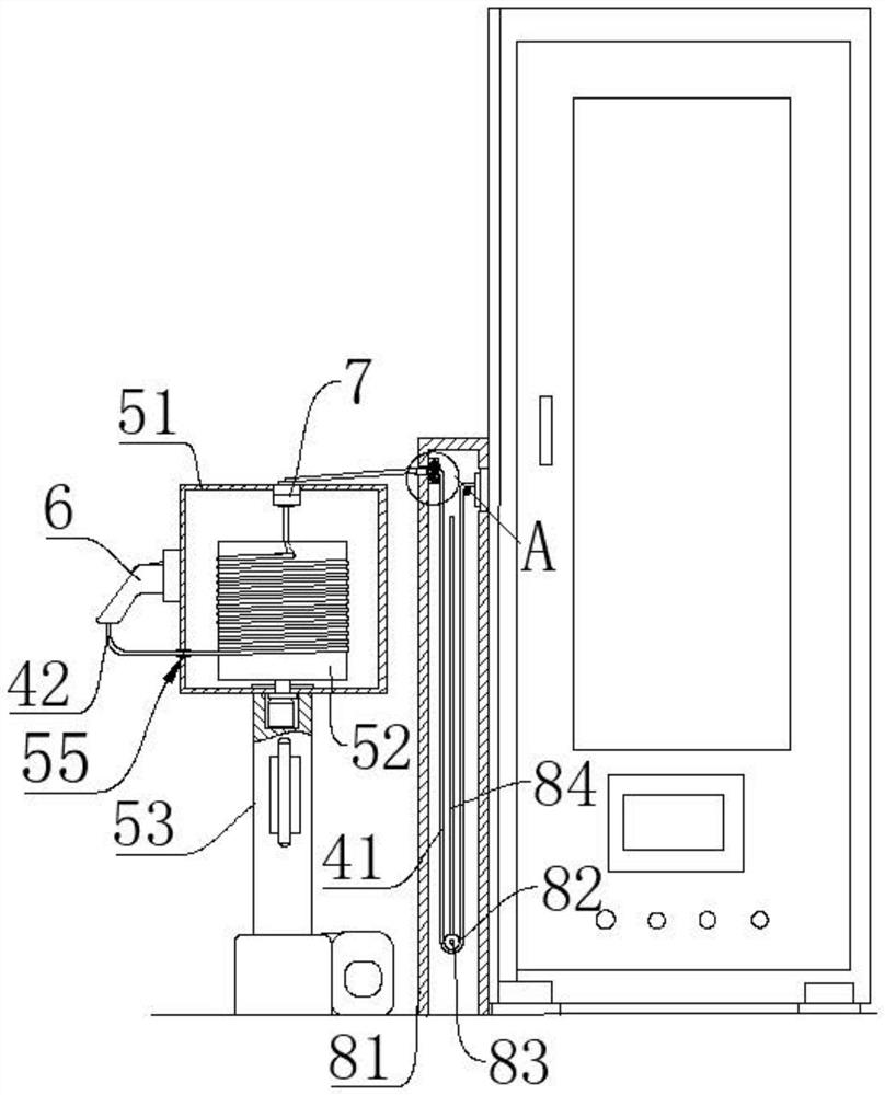 Charging device of mobile charging vehicle