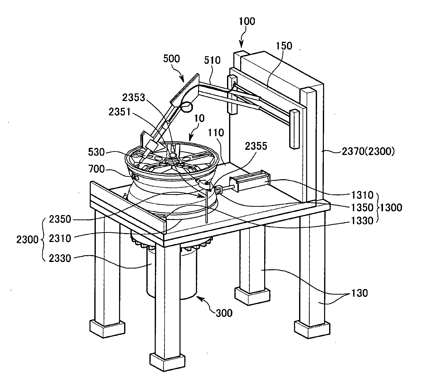 Apparatus and method for assembling vehicle wheel
