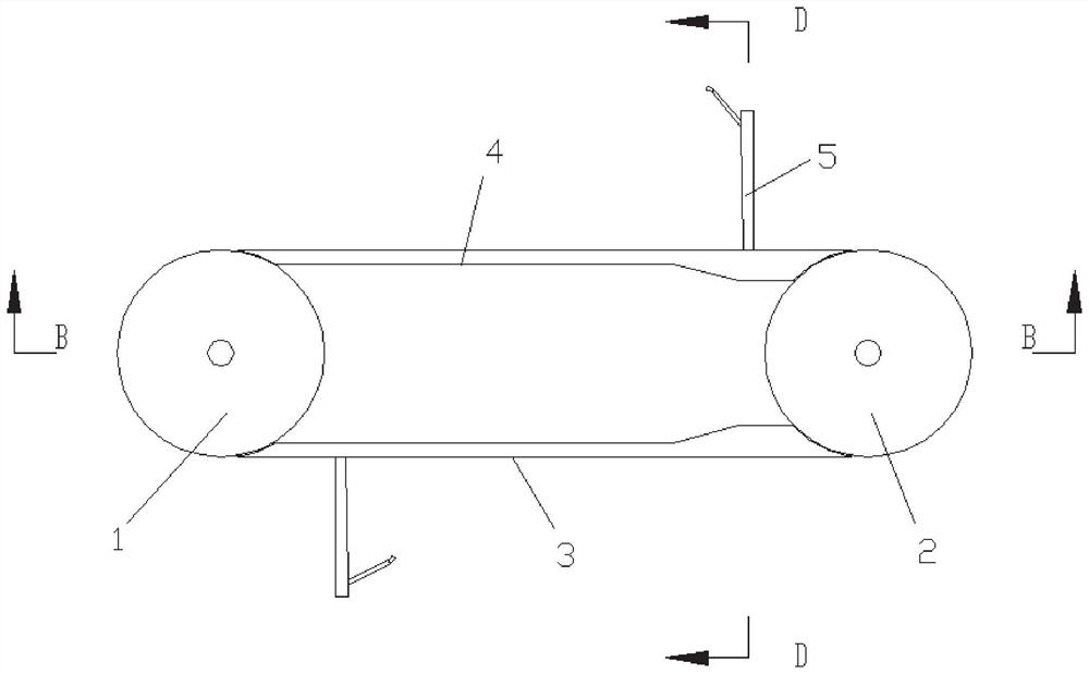 A conveying device, production line and method capable of automatic decoupling and reset