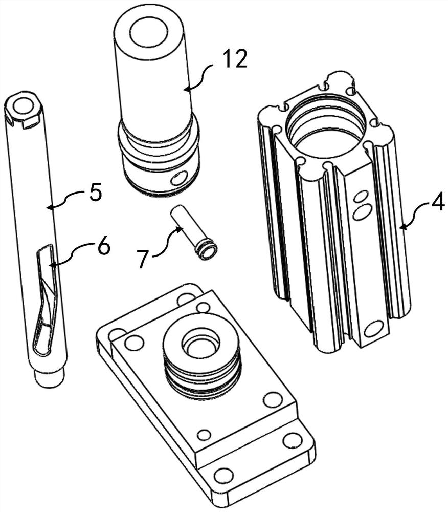 Yarn feeding device for winders