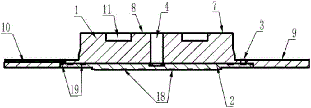 Photoetching vacuum clamp for perforated ceramic chip of thin-film circuit