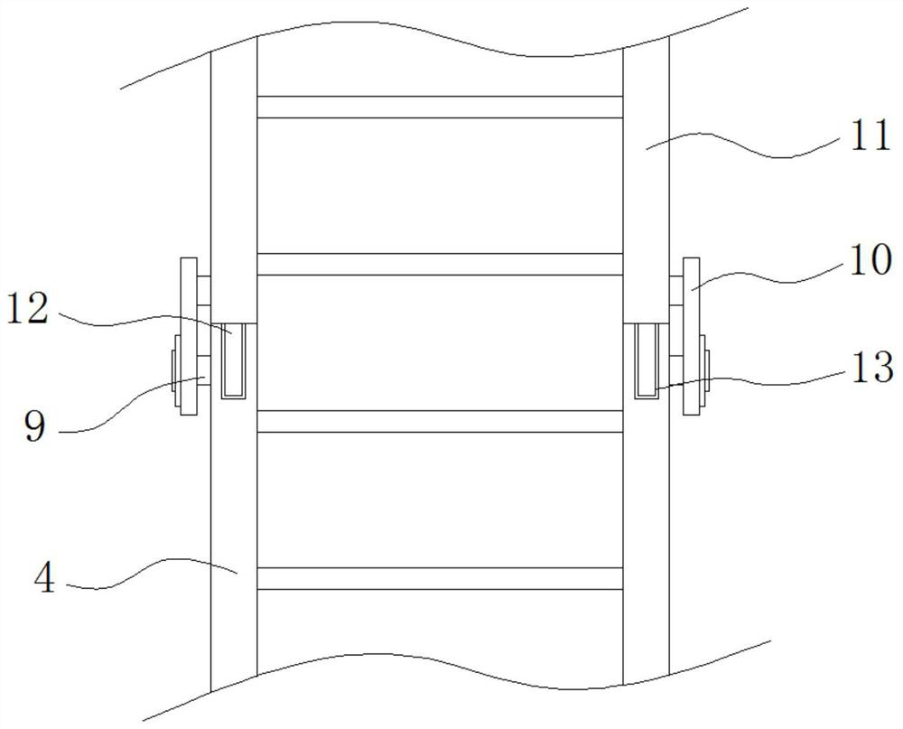 Pole climbing device with folding structure for electric power overhaul