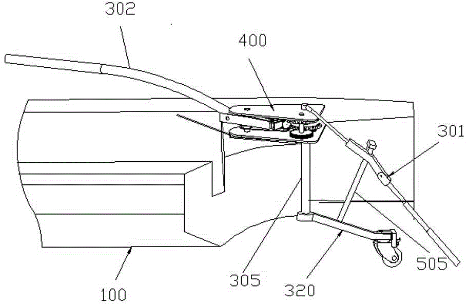 Amphibian boat and clutch accelerating device