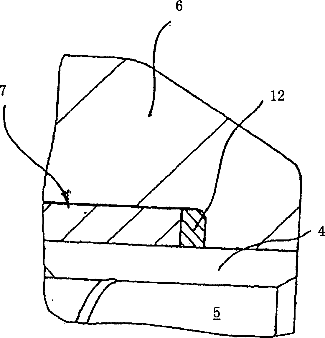 Expanding clamping device