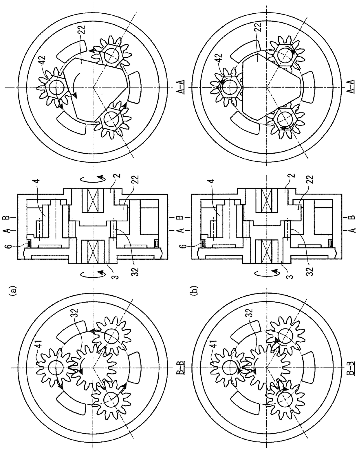 Free type two-way clutch utilizing gear idling