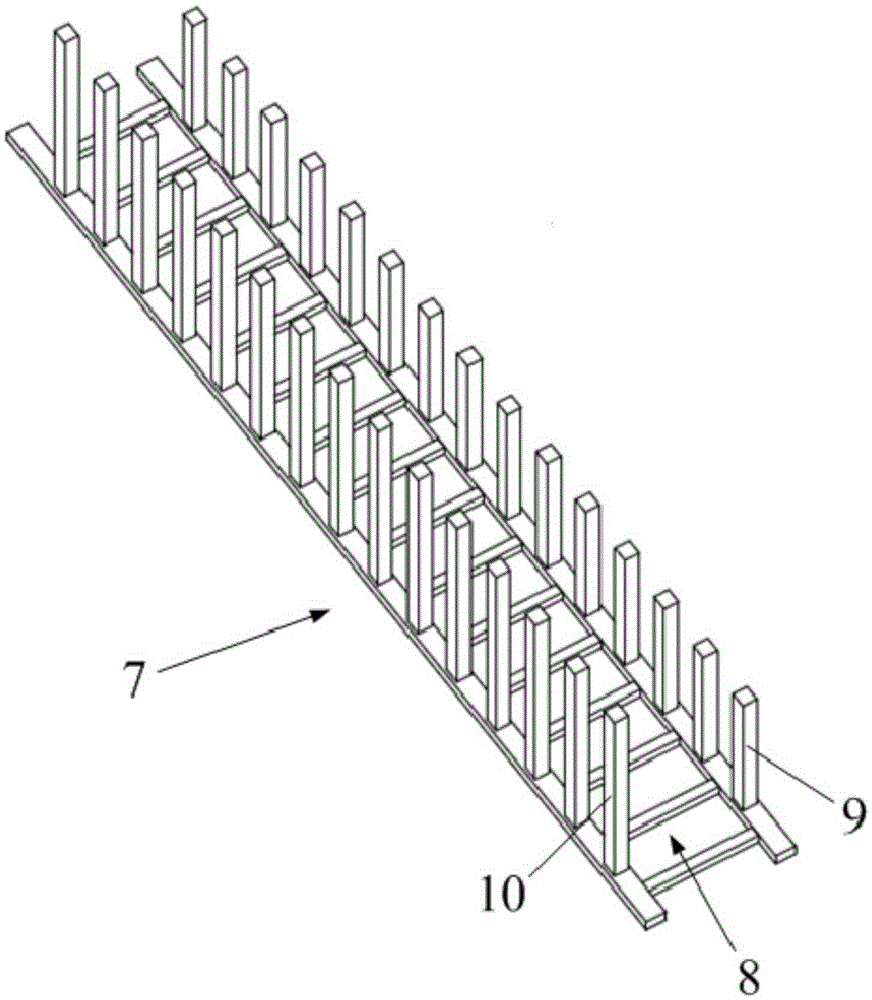 Charging device and charging device of portable router