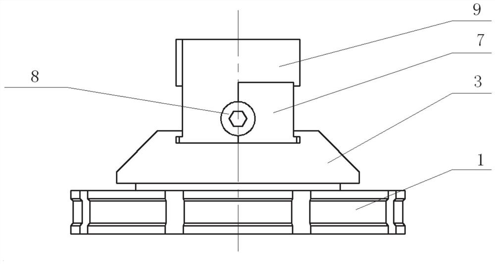 A universal fixture for self-adaptive clamping of blade tip or blade crown process table