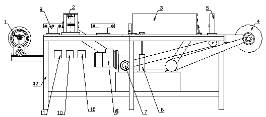 Aluminum foil roll slitting and stretching machine and matching aluminum foil roll processing method