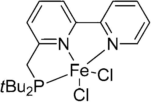 Pb(Ni1/3Nb2/3)O3 (PNN) ligand-iron complex catalyst and preparation method and application thereof