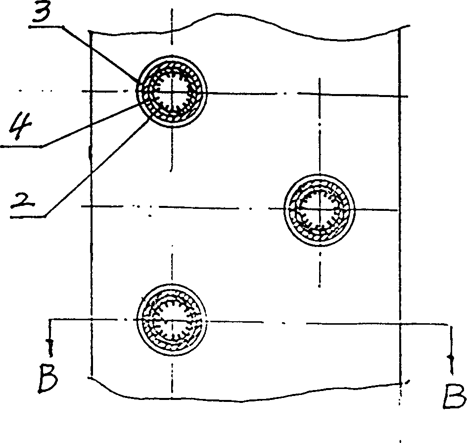 Evaporating heat exchanger with moistened surface