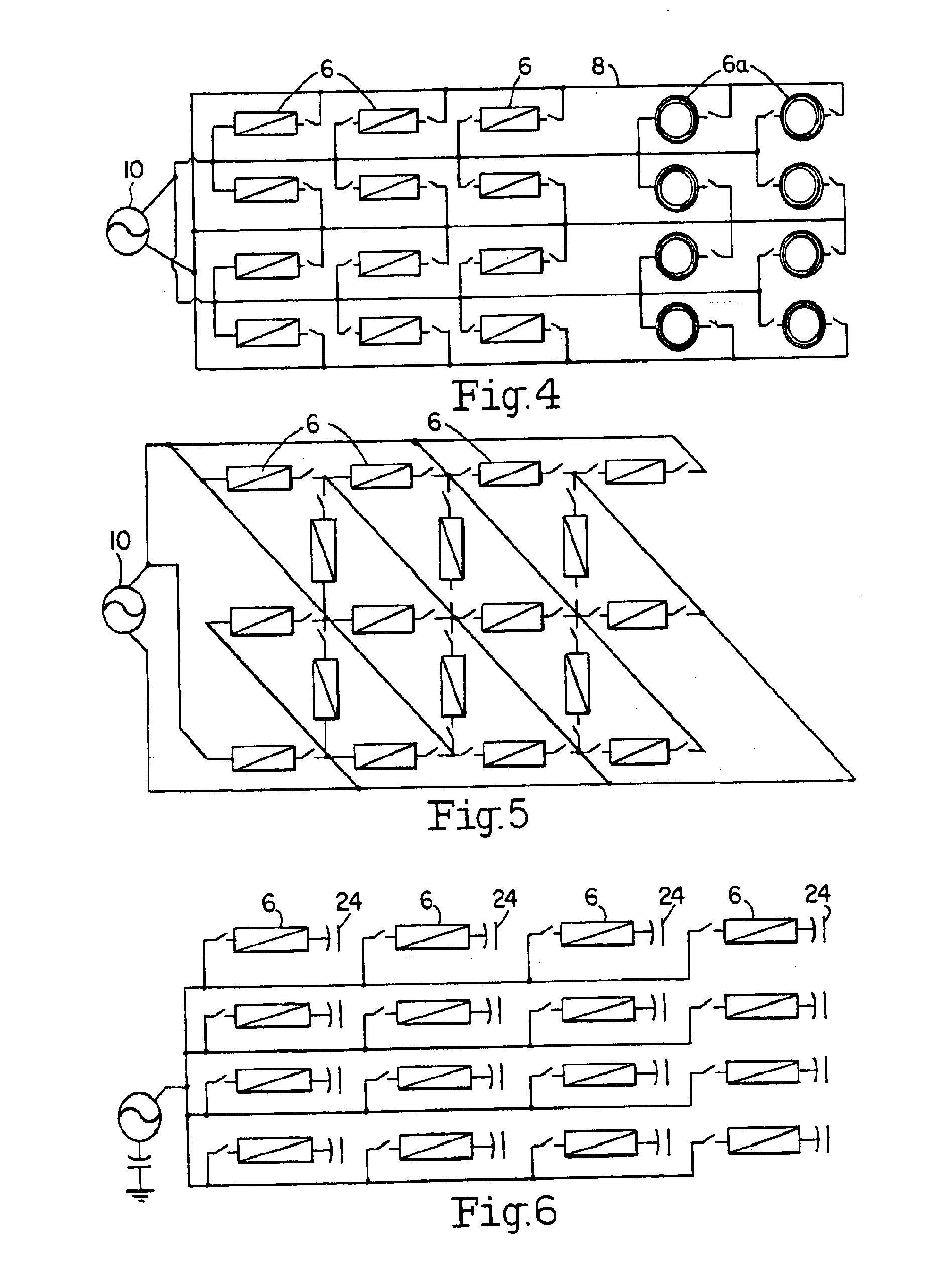 Alignment independent and self-aligning inductive power transfer system
