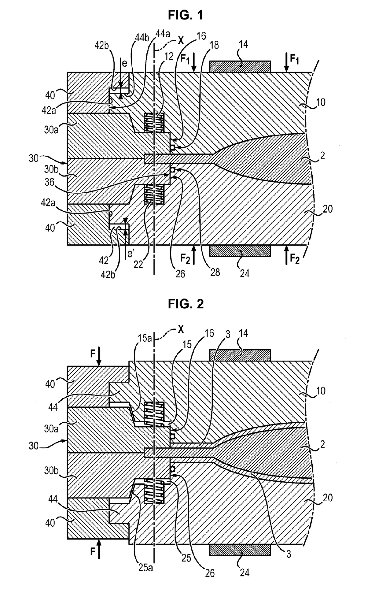 Coating of a turbine engine part by overinjection