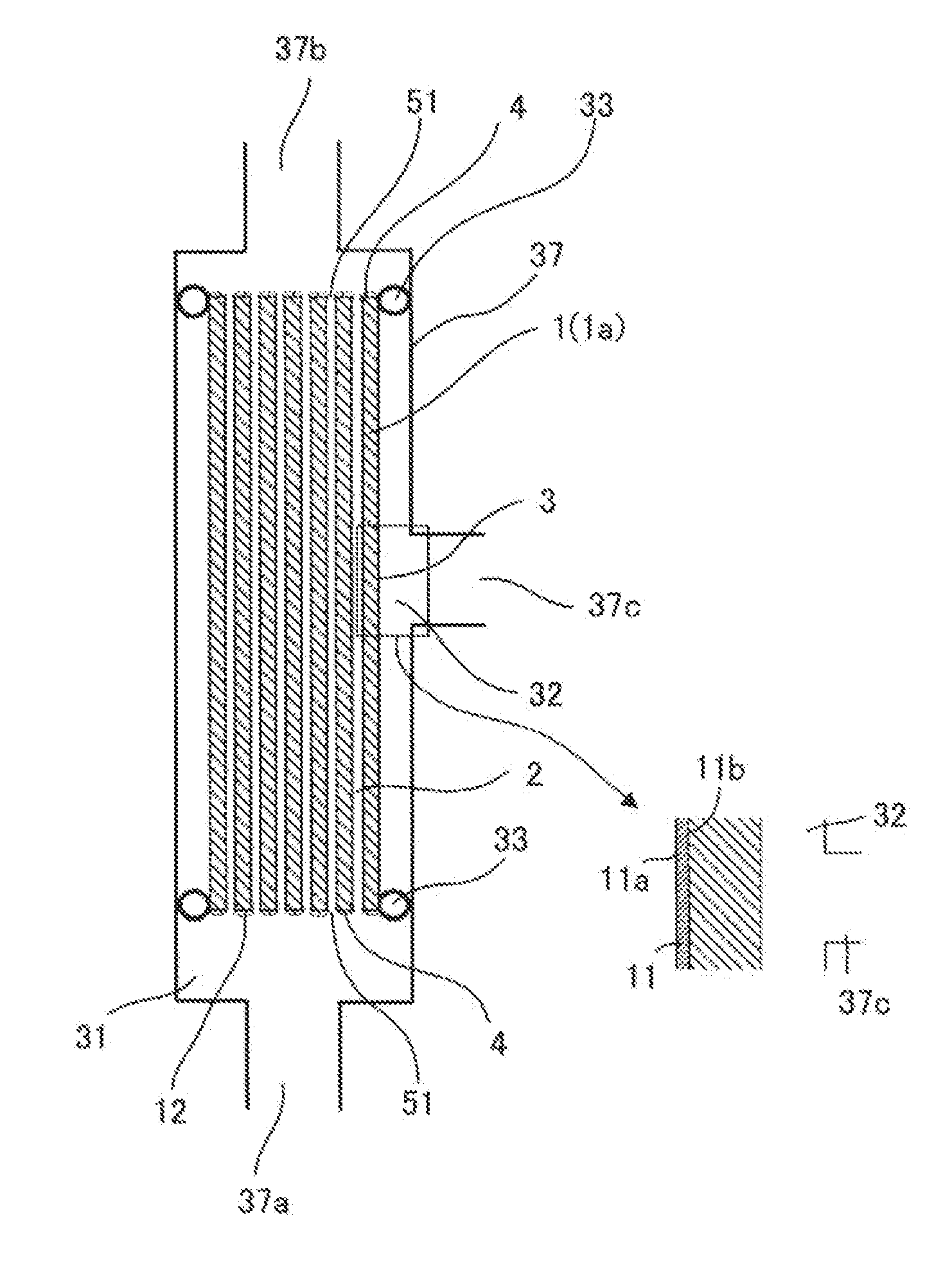 Method for separating liquid mixture, and device for separating liquid mixture