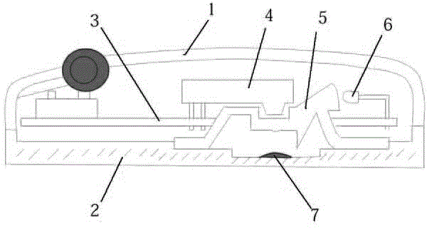 Dust-free mouse with secondary light gathering