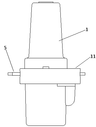 Potential indicator lead structure of enclosed switchgear