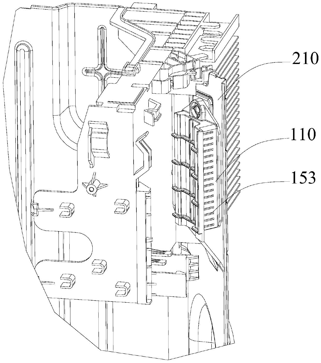 Heat dissipation channel assembly piece, partition plate heat dissipation assembly and air conditioner