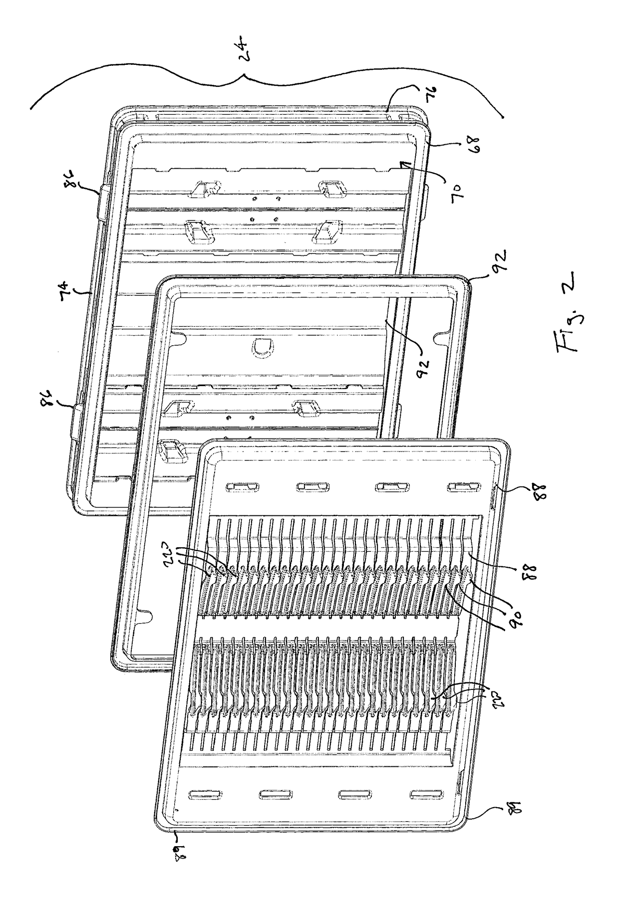 Wafer container with door guide and seal