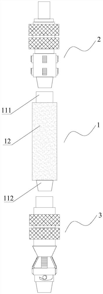 Resistance-increasing oil extraction device capable of improving utilization rate of injected gas and manufacturing method thereof