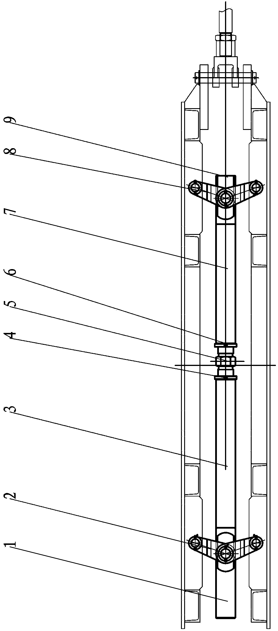 Hot air isolated door locking mechanism