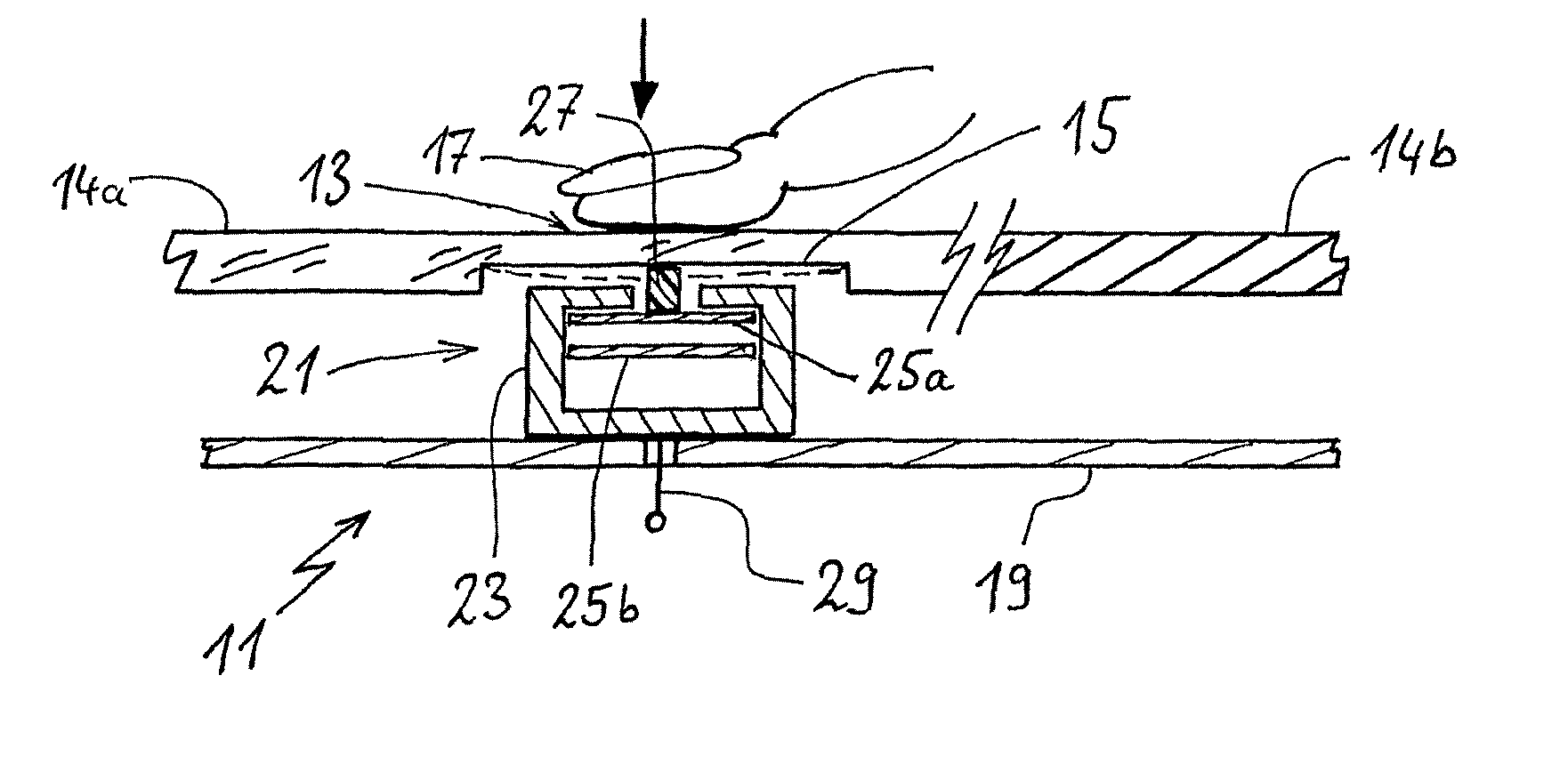 Operating device with an operating field and a sensor element for an electrical appliance and method for operating the operating device