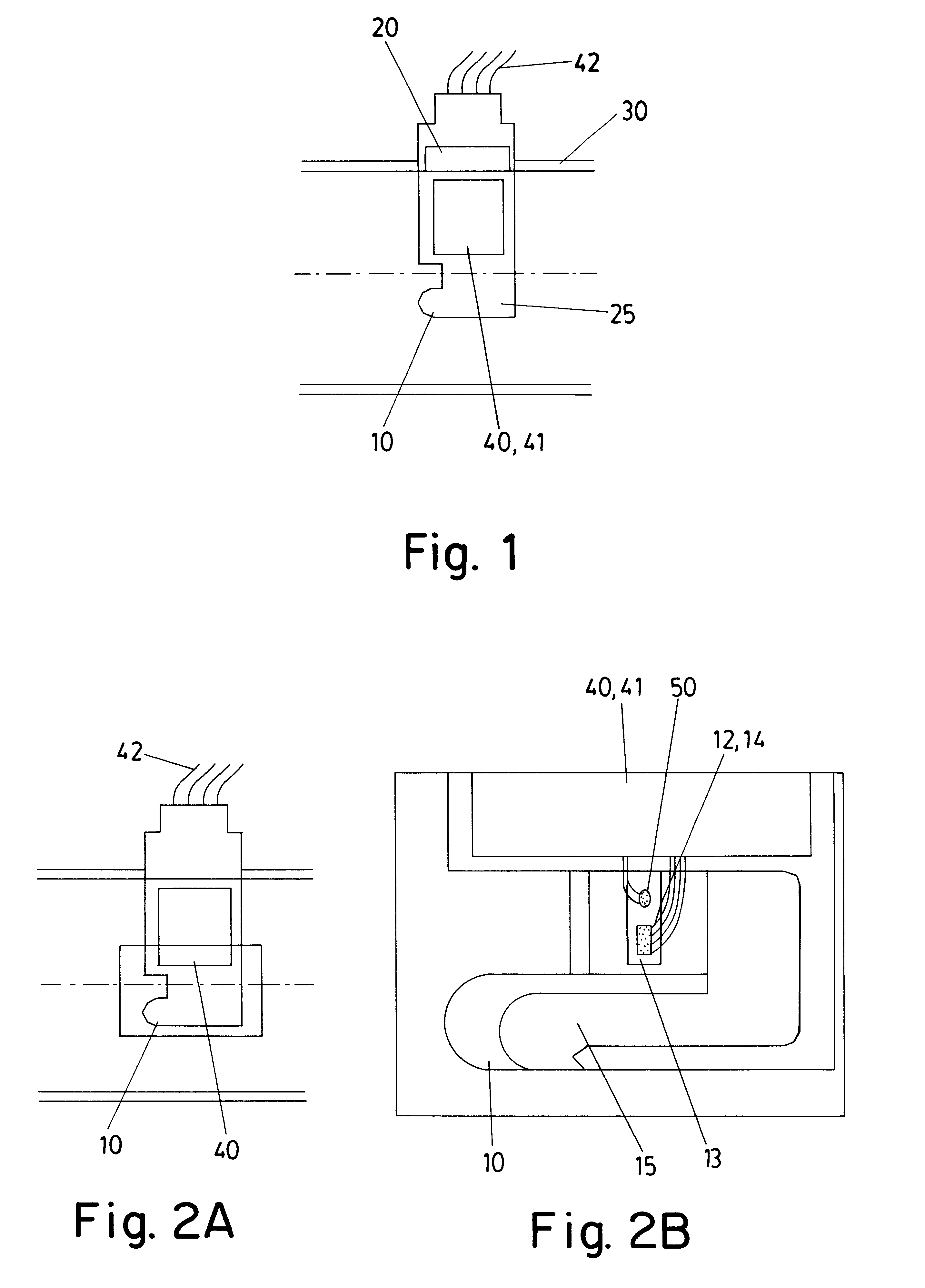Method for determining the air aspirated by an internal combustion engine, and sensor for an internal combustion engine