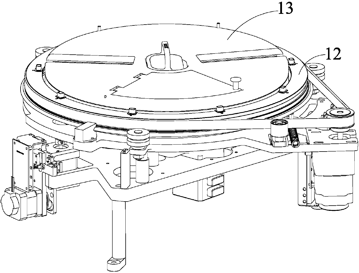 Chemiluminescence detector, incubation device, and reaction tray mechanism