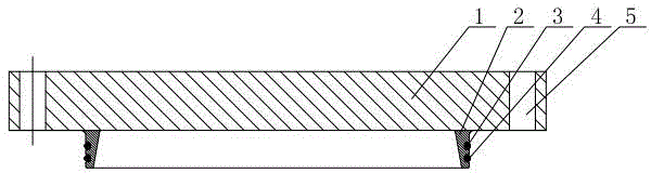 Variable-section self-locking leakage prevention device for large opening of internal-pressure vessel