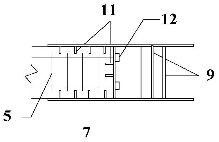 Prefabricated steel-concrete combined beam structure and its implementation method