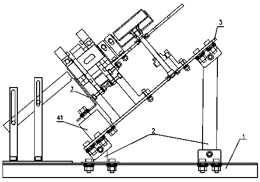 Automatic feeding machine for lighters