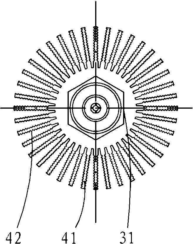 Coaxial load with radial radiating structure