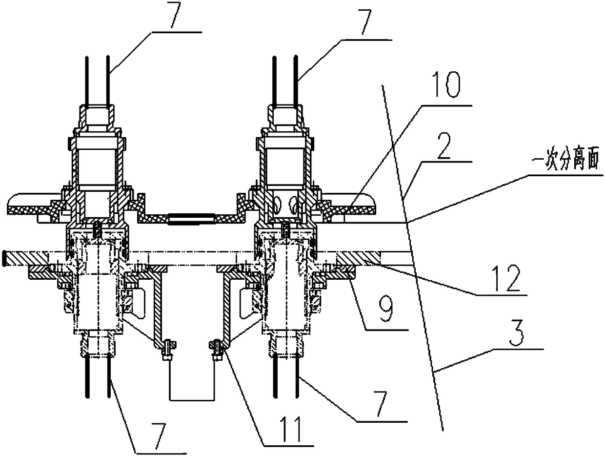 A fluid circuit system suitable for multi-cabin spacecraft