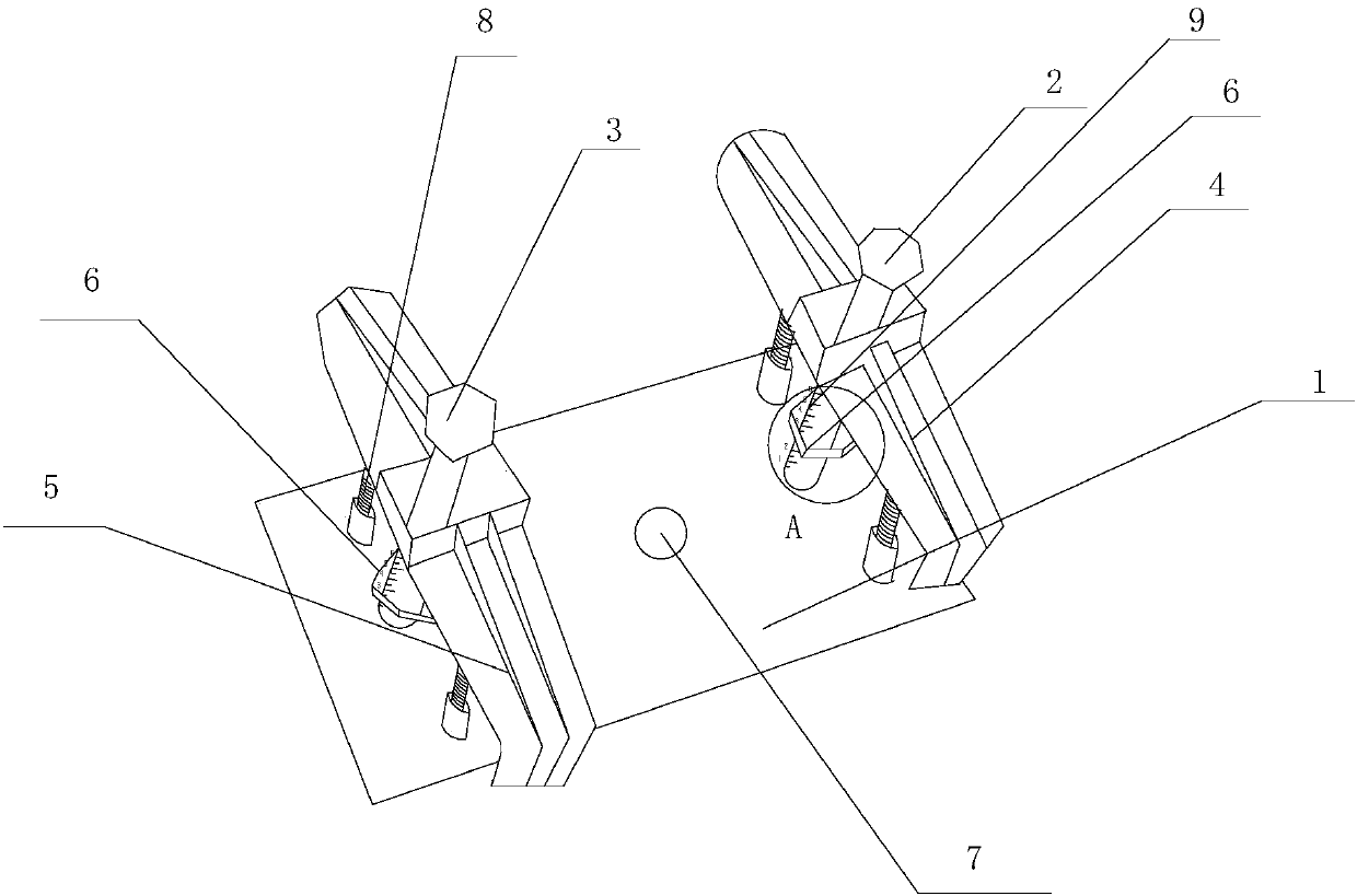 Bus spacer device not easy to slip and capable of being accurately adjusted