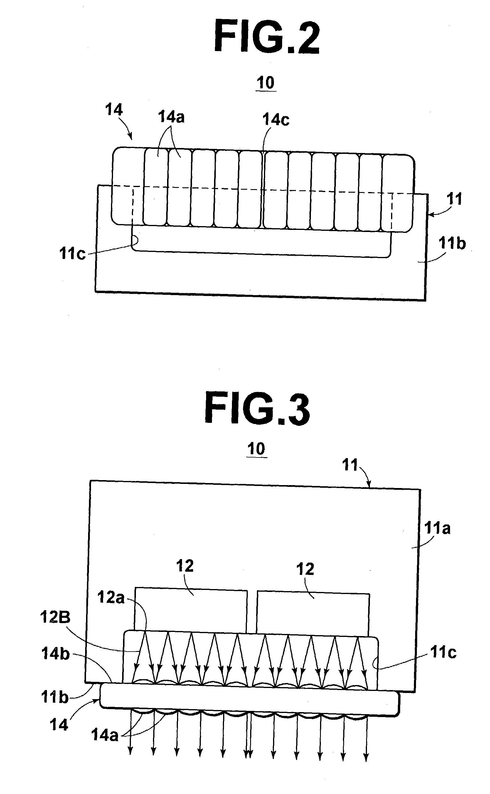 Laser apparatus in which laser diodes and corresponding collimator lenses are fixed to block, and fiber module in which laser apparatus is coupled to optical fiber