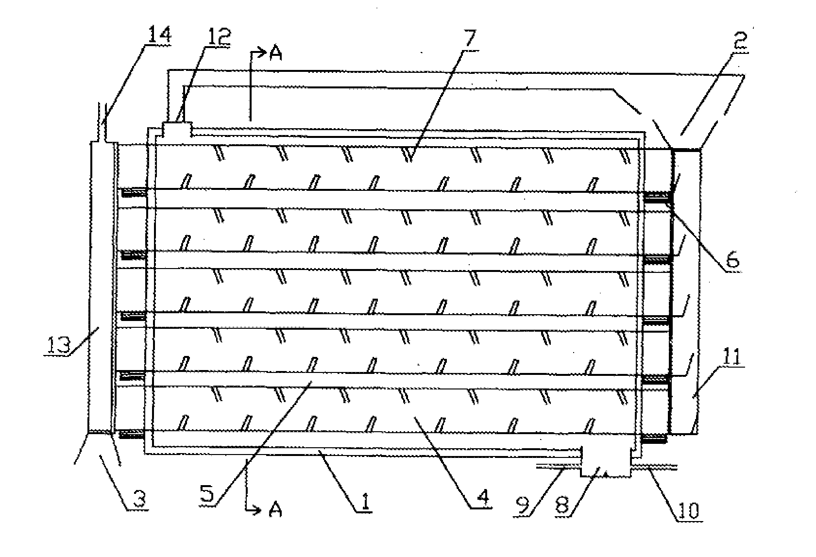 Multi-pipe external-heating coal decomposition equipment