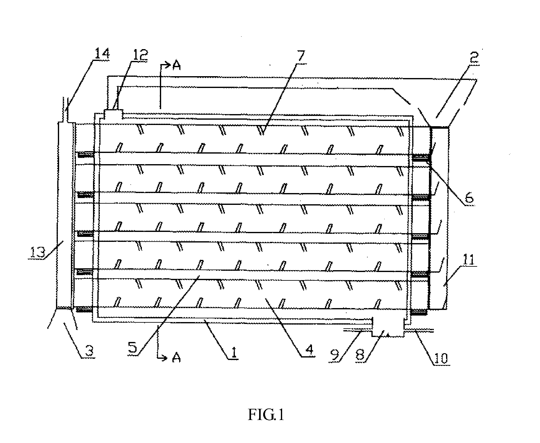 Multi-pipe external-heating coal decomposition equipment