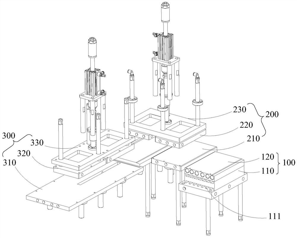 Glass bending machine cooling system and curved glass production line