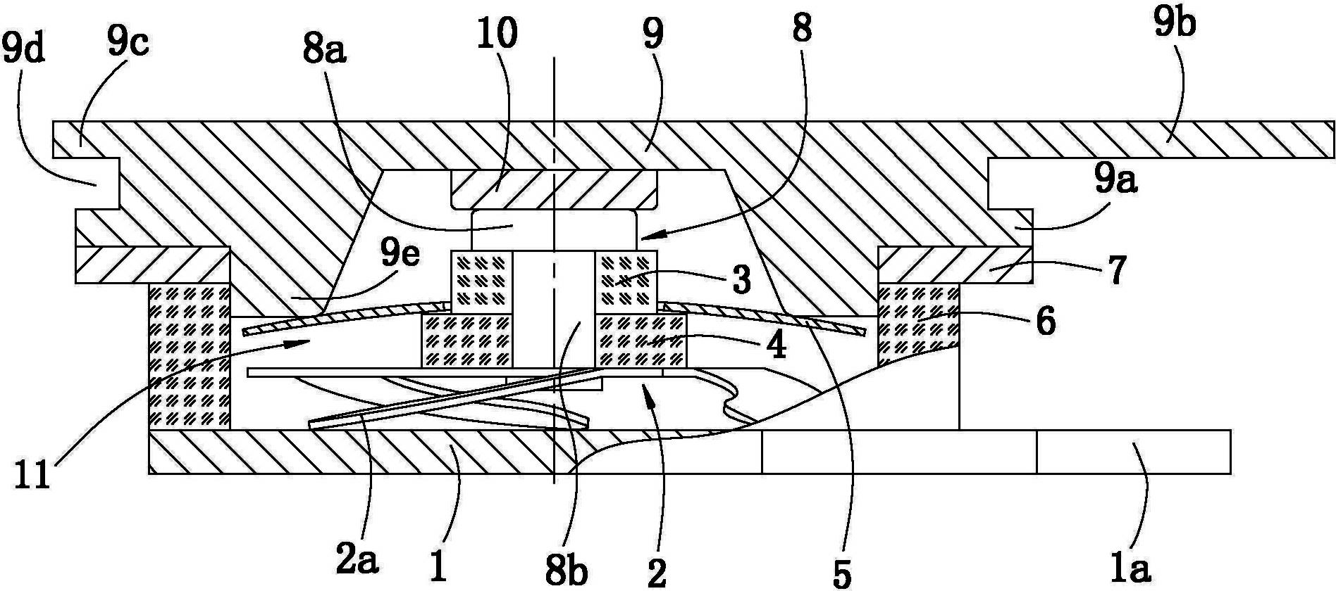 Surface-mounted temperature relay