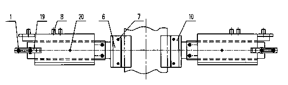 Self-alignment shaft head clamping mechanism