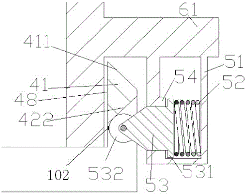 An anti-overtravel and anti-collision pumping station water pipe device