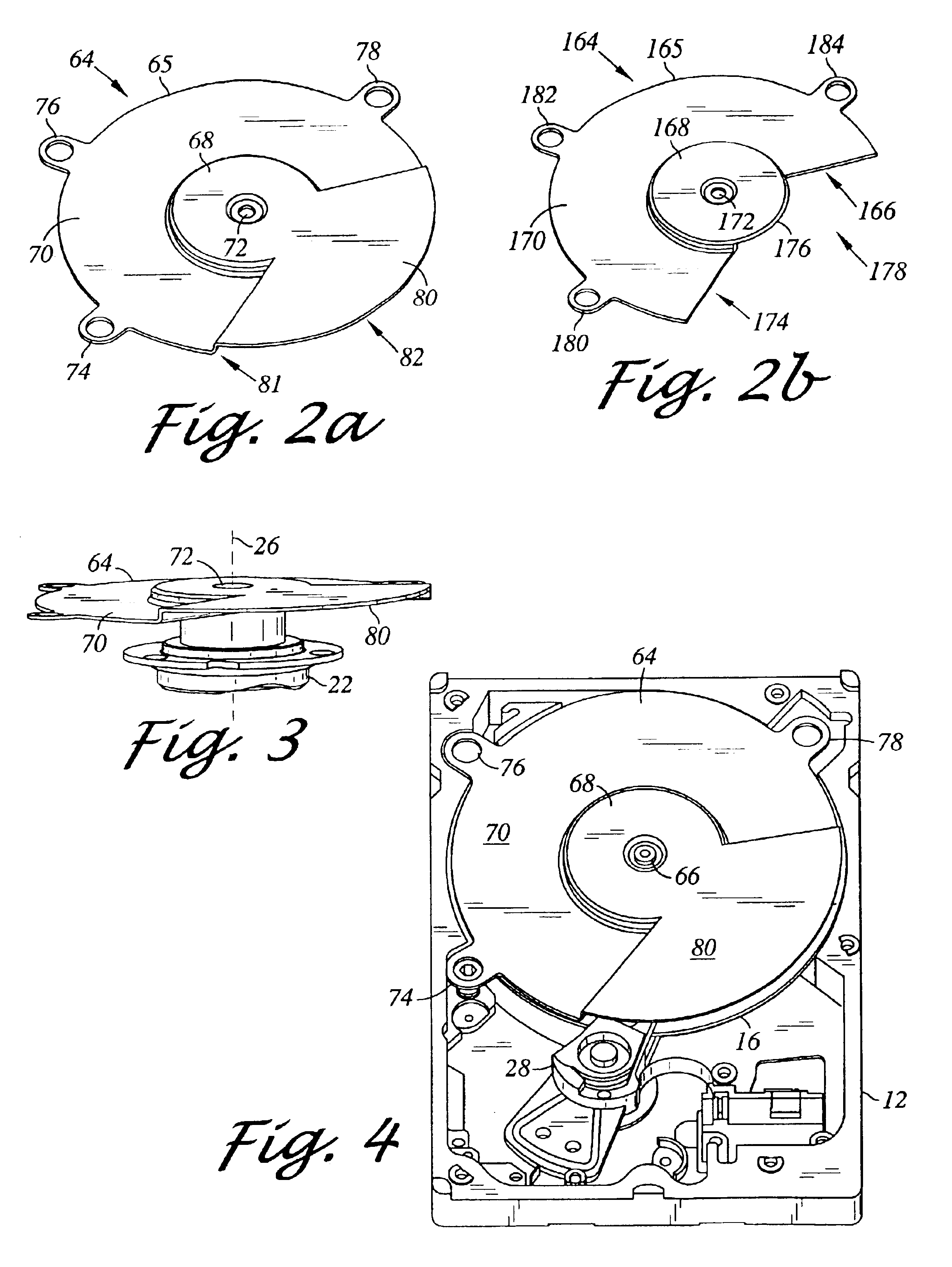 Disk drive having a disk plate body attached to a fixed spindle shaft of a spindle motor