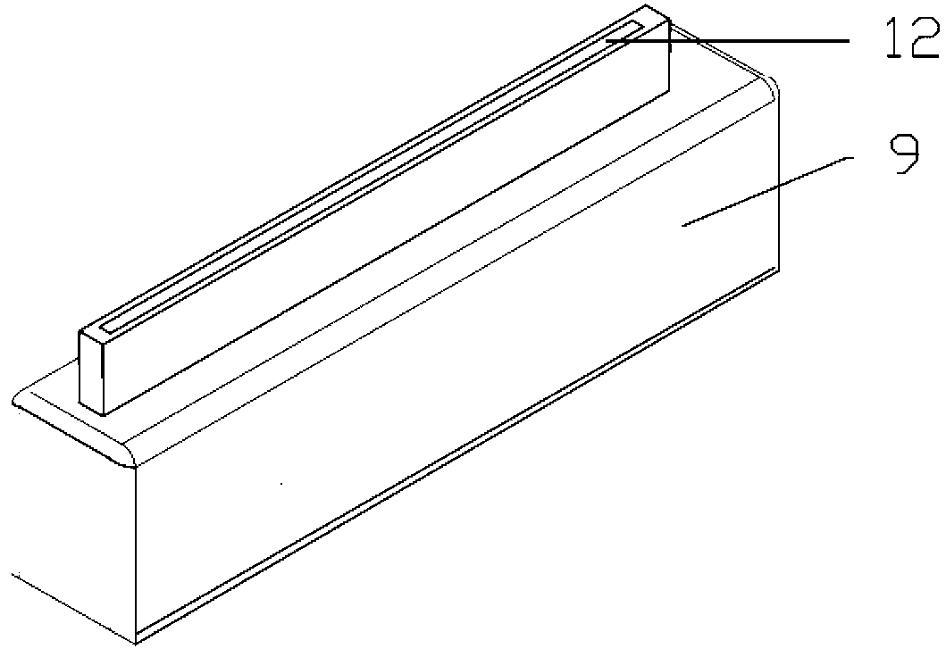 Ski-jump and jet flow combined energy dissipation device