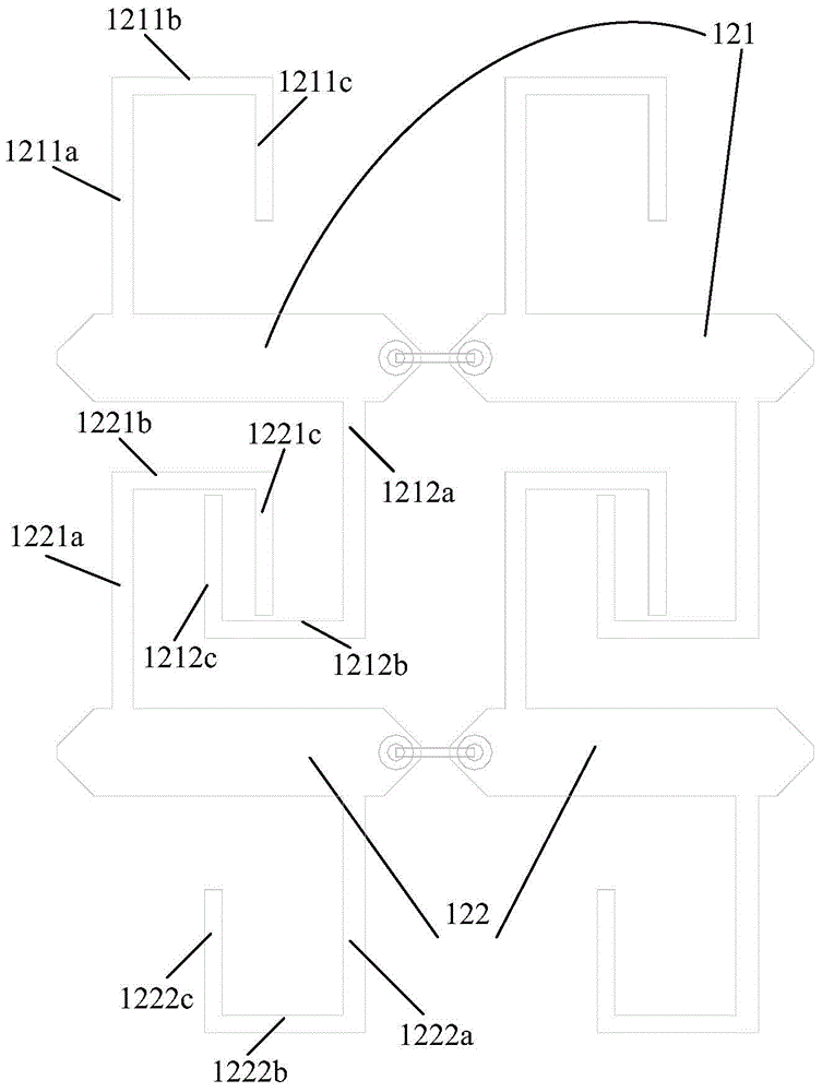 Single-layer capacitive two-dimensional touch sensor with mutually crossed adjacent electrodes